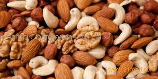 Almonds,Hazelnuts,Raisins,Cocoa powder& Cocoa butter,Cashew nuts,Macademia nuts and Peanut.