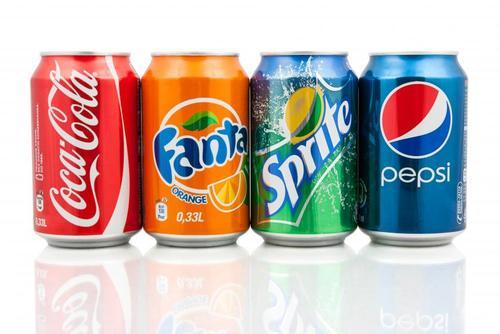 Доступны Кока-Кола, Фанта, Спрайт,7up и другие напитки