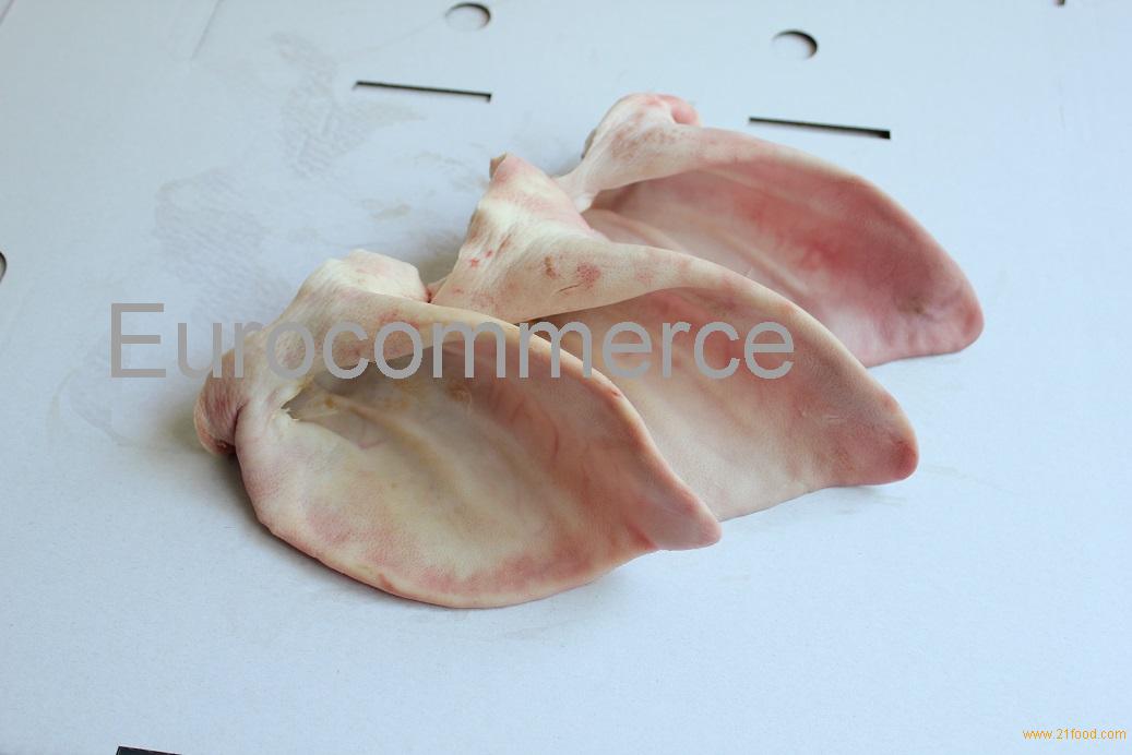 Pork ears with shells