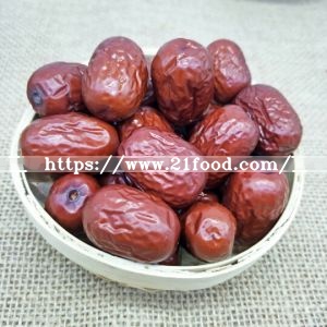 Chinese Red Dates with Walnut Kernels Jujube with Walnuts Kernels Jujube Snacks