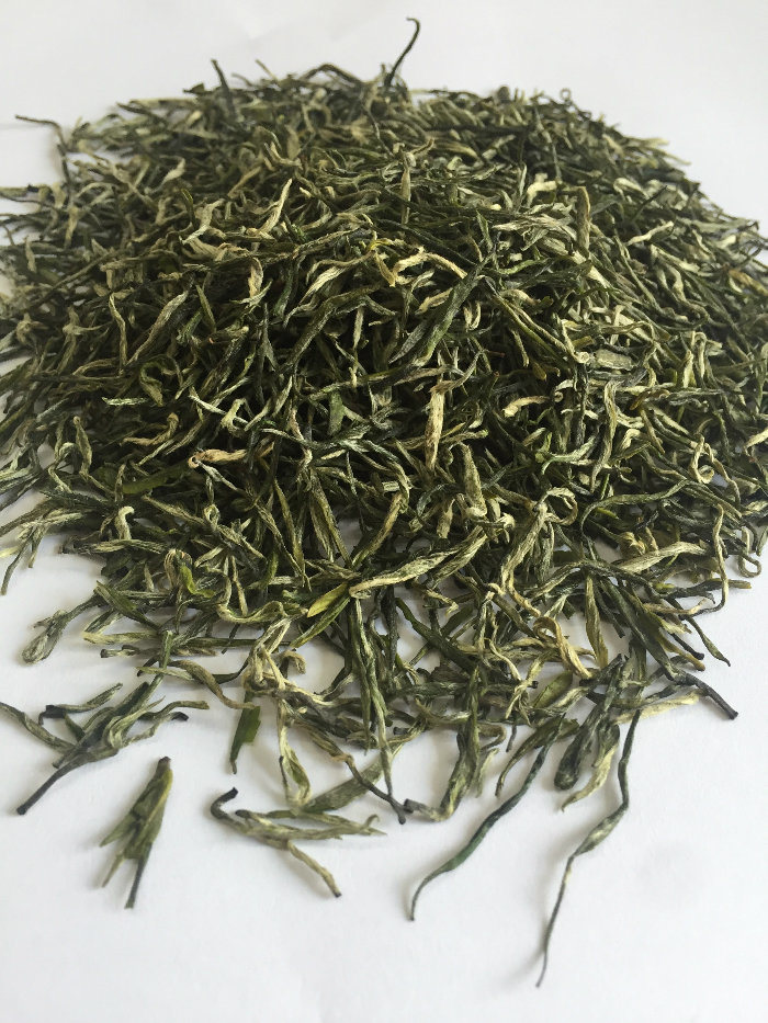 Pure Wild Huangshan Maofeng Green Tea Organic Big Leaf Tea