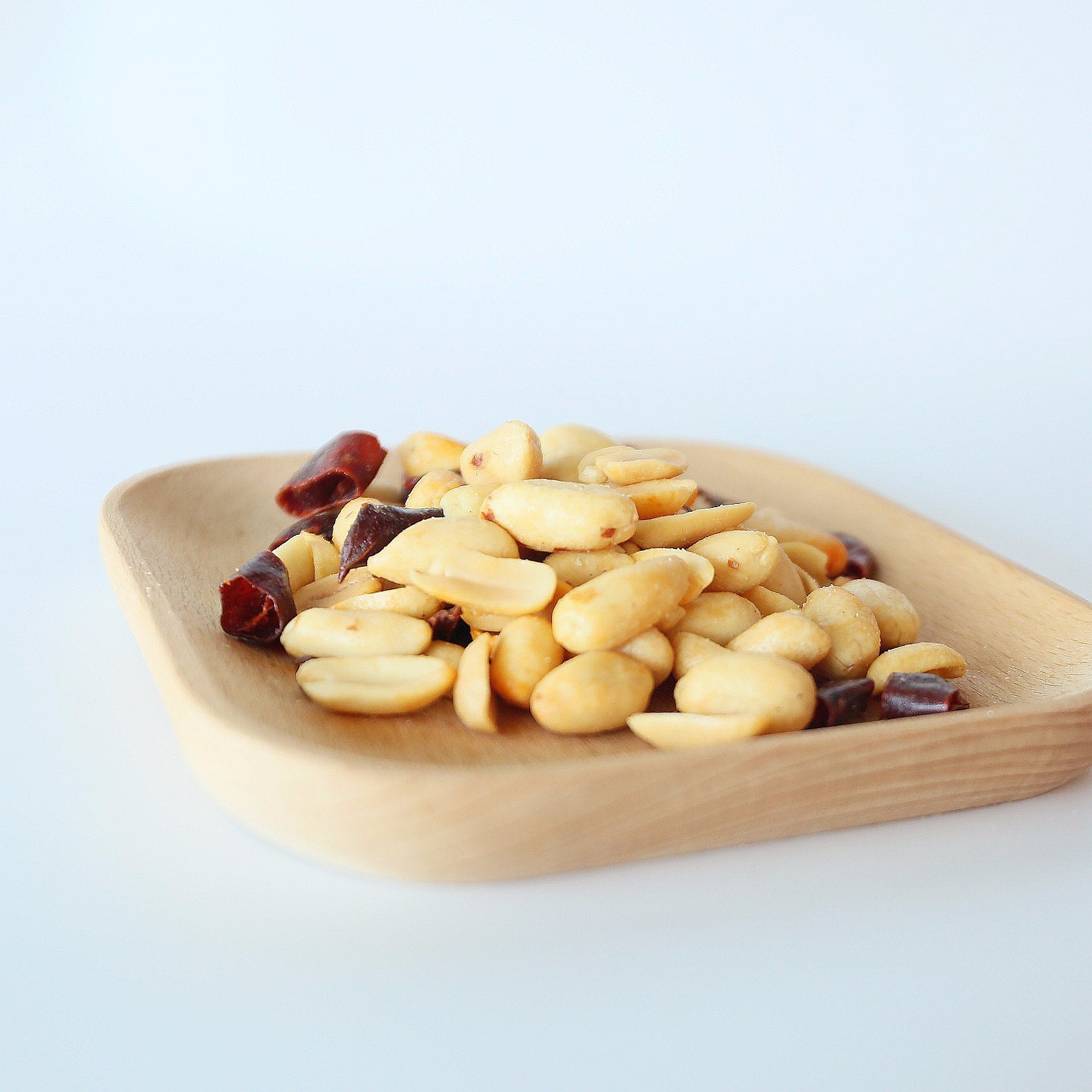 Healthy Nutrition Spicy Roasted Coated Peanuts Snacks Kosher Halal
