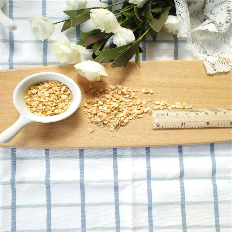 New Crop White Dehydrated Garlic Granules 40-80 Mesh Accord with The European Standard