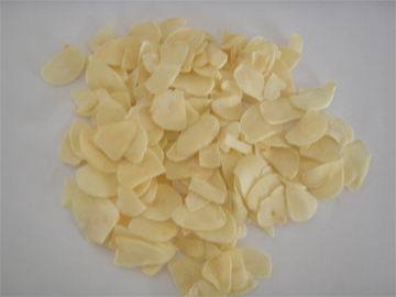White Grade a Without Root Dehydrated Garlic Flakes
