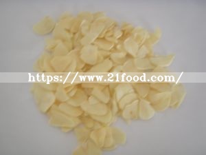 White Grade a Without Root Dehydrated Garlic Flakes
