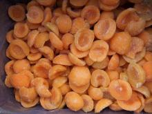  frozen  apricot halves