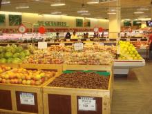 Fresh Apples, Oranges. Bananas and other citrus fruits)