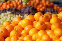  Fresh   Fruit s (  Orange s, Bananas, Apples )
