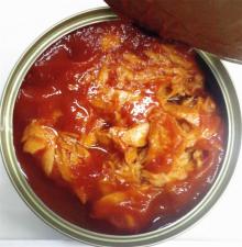 Canned Mackerel in tomato sauce,mackerel little flakes