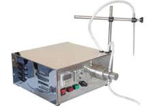 semi-automatic Magnetic pump liquid filling machine YG-1