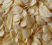new crop Dried Garlic Flakes dehydrated vegetables price of garlic