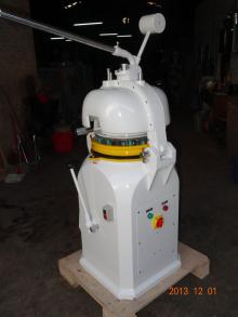 semi-automatic Dough Divider/Rounder with interchangagle head