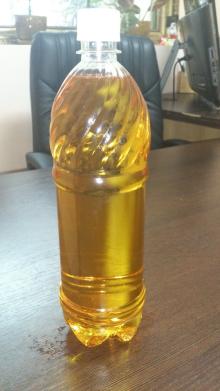 Refined sunflower oil