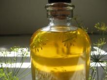 Dill Seed Oil in Bulk Wholesale Natural Herbal Essential Oil