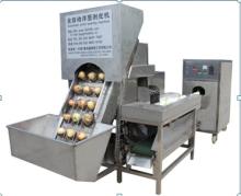 Three Conveyor Automatic onion Peeling and Root Cutting In One Line Machine