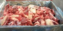 We supply Frozen beef lips,beef kidney,beef lung