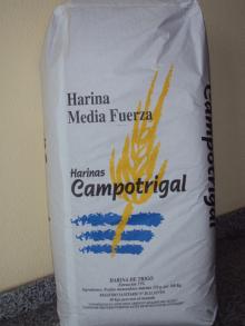 Media Fuerza: High Quality Bakery  Wheat  Flour