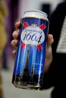Kronenbourg 1664 blanc beer in blue 25cl and 33cl bottles and 50cl Cans