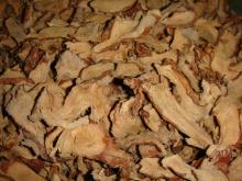 dried slice  galangal   root 