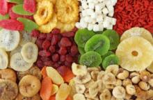 Dried  fruits ,  Turkish  dry  fruits  and Nuts