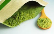 Matcha green tea powder of 100% organic