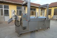 Large capacity food continuous deep fryer