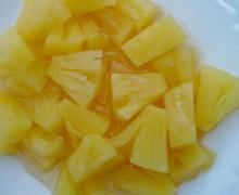 Canned Pineapple broken slice in light syrup
