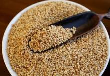  Sesame   seeds  and other  seeds 