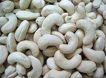 Natural / Roasted Cashew Nut/Raisin/Peanuts/Seeds Snack for Sale..