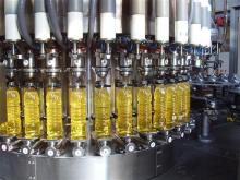 refined sunflower oil , Refined soybean oil, Refined corn oil