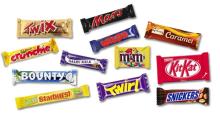 snicker chocolate bar,  twix ,  bounty ,  mars , nutella, m&m,pringles, kitkat, galaxy
