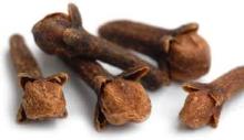 dried Cloves