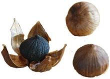 peeled black garlic-single clove