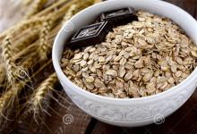 Organic rolled oats whole grain in 20kg bags