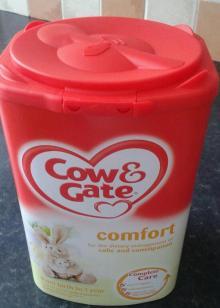 Cow Gate First Infant Milk Baby Milk Powder All Stages 900g