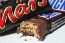 Mars  Chocolate , Snickers  Chocolate , Kitkat  Chocolate ,  Twix   Chocolate 