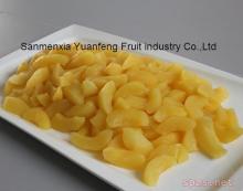Canned yellow peach  strip 