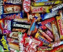 Snicker Chocolate Bar, Twix, Bounty, Mars, Nutella, M&M,Pringles, Kitkat, Galaxy
