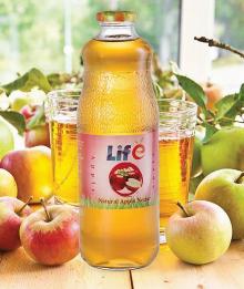 Life apple  fruit   nectar 