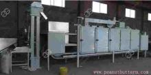 Peanut roasting machine