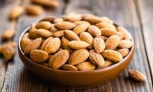 Dry Nuts in Shell Almonds $1200USD/Ton
