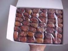 Grade A  Dry   Dates  & Semi  Dry   Dates 
