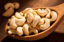 Raw cashew nuts for sale