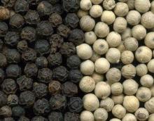 Dried white/black pepper