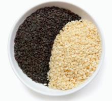 White and black Sesame Seeds