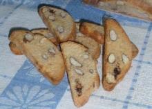  Marzipan  with almonds