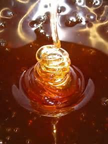 Best Quality Raw  Honey  100%  Natural   Organic   Honey 