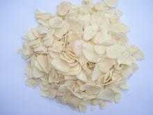 Garlic flakes