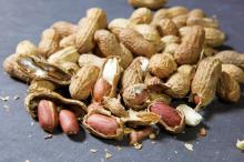PeaNuts,Cashew Nuts,Melon Seeds