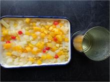 mixed canned fruit